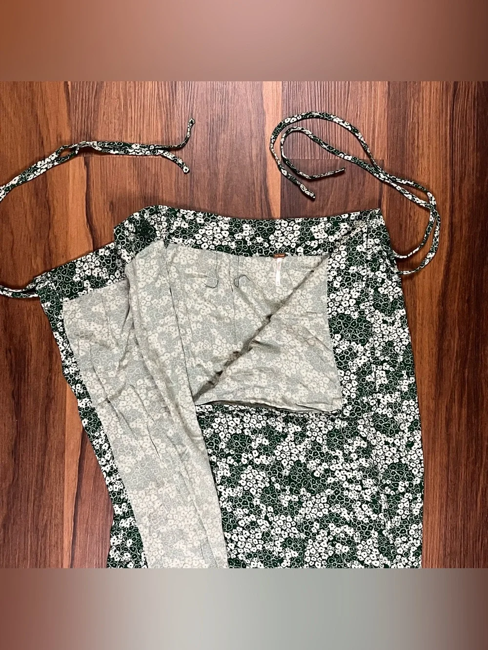Free People green and white floral wrap around tie waist midi skirt